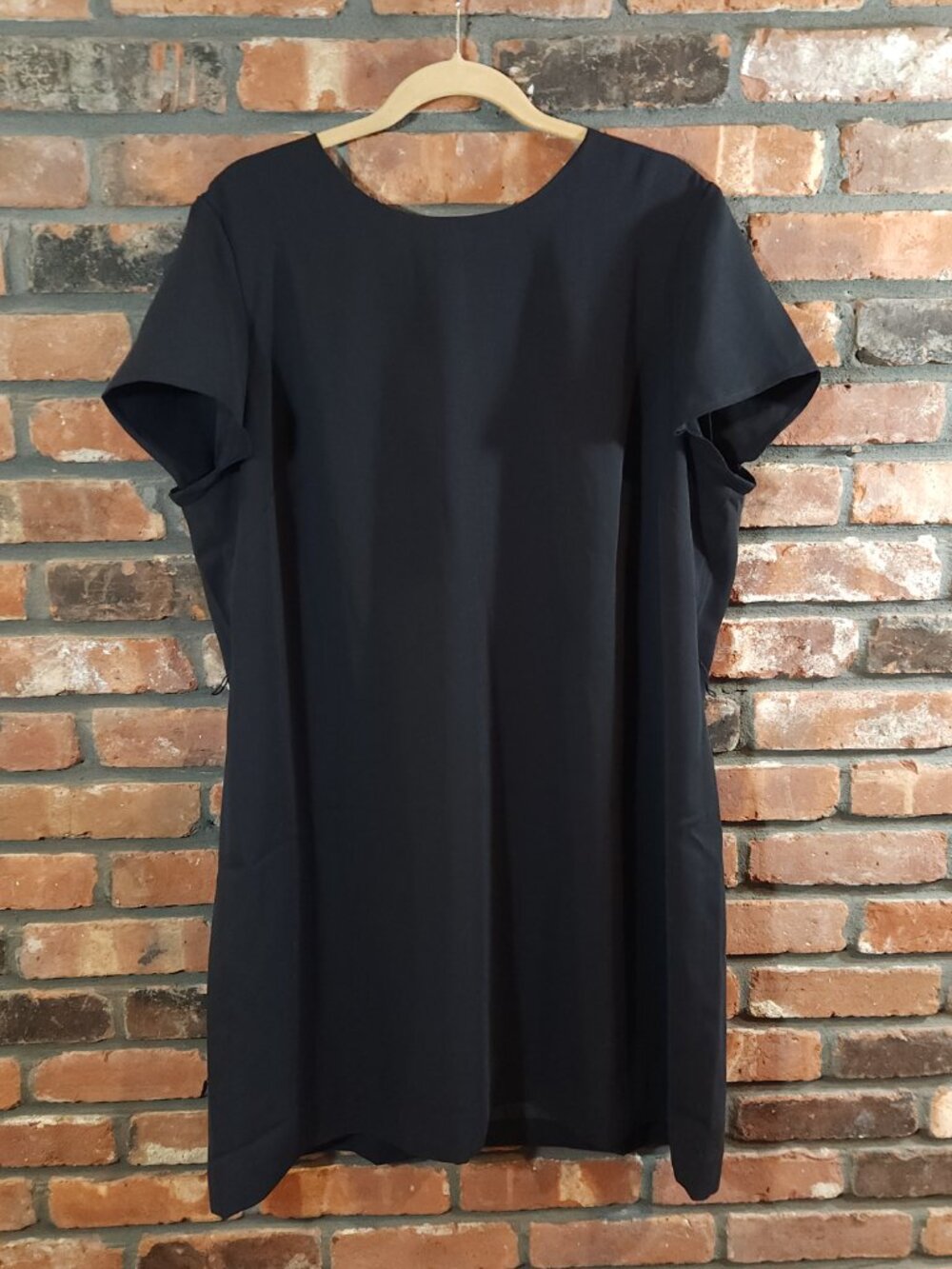 J. Crew Short Sleeve Black Suiting Dress Quiet Luxury Classic Career Women's 20 - Picture 3 of 7
